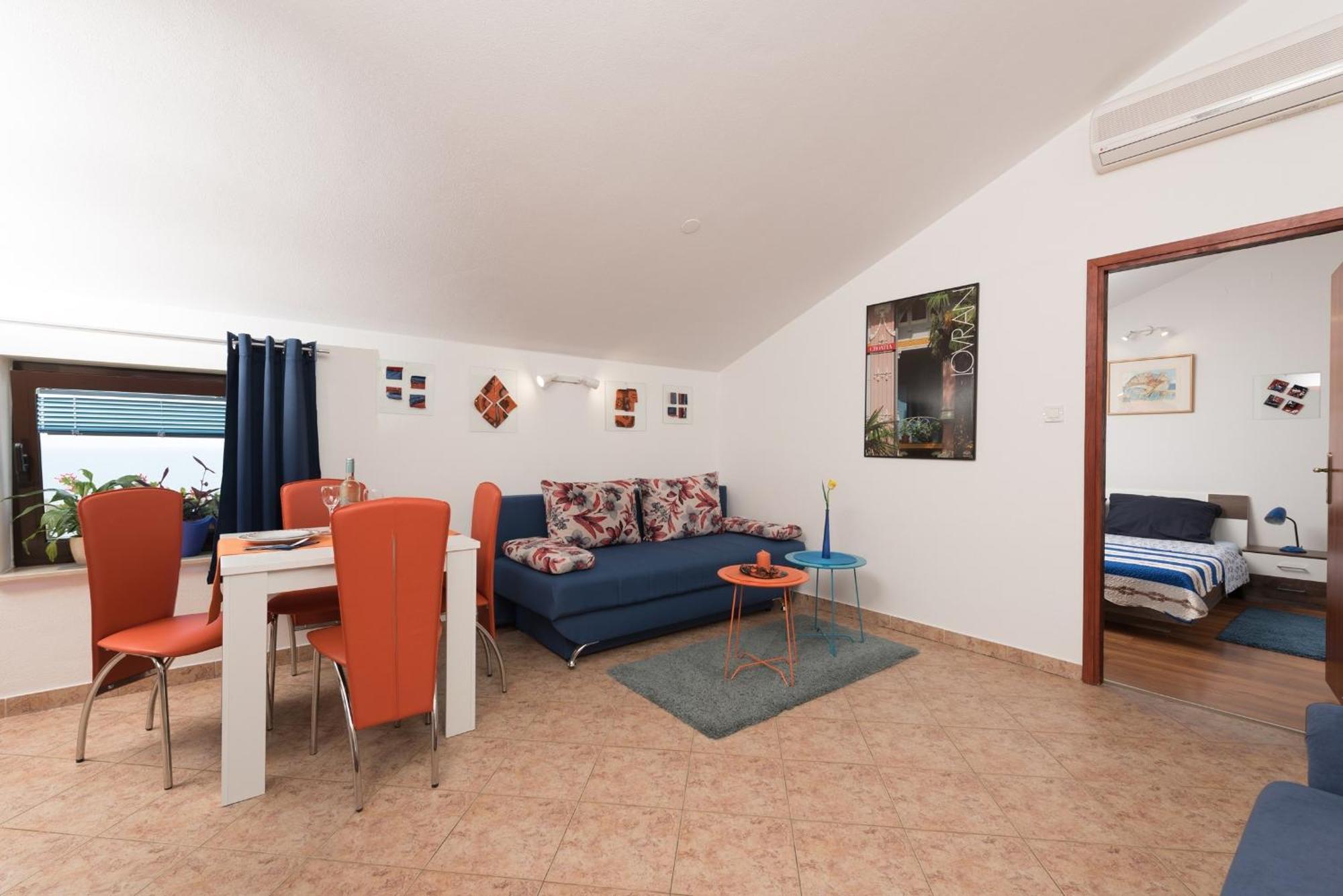 Apartments Villa Zara Lovran Eksteriør billede