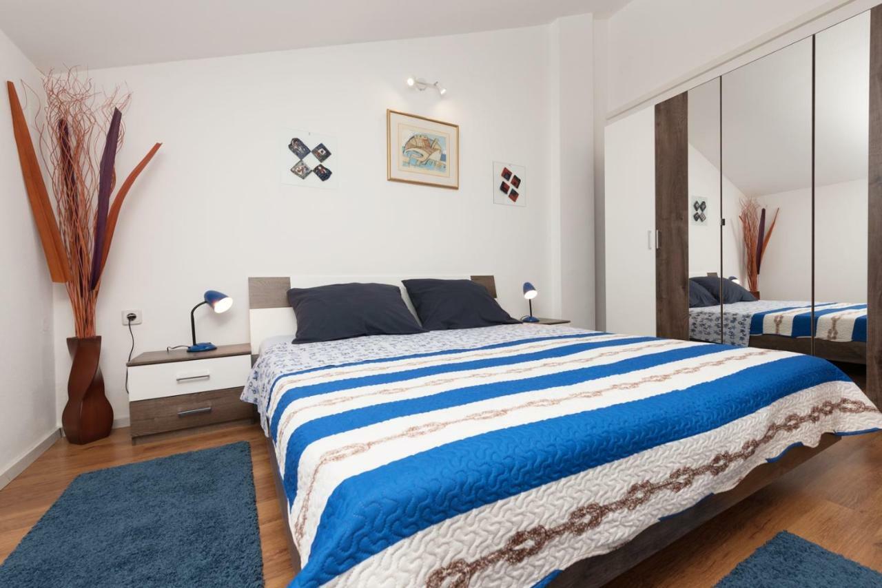 Apartments Villa Zara Lovran Eksteriør billede