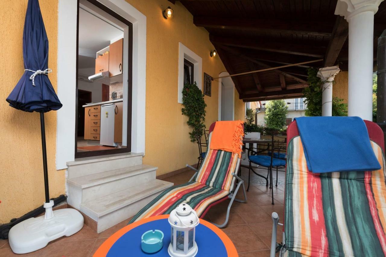 Apartments Villa Zara Lovran Eksteriør billede